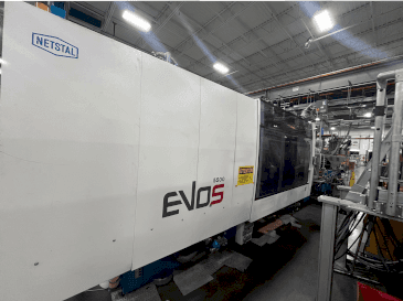 Vista Frontal da Netstal EVOS 5500-2900 Speed máquina