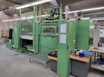 Vista Frontal da ILLIG UA100-G máquina