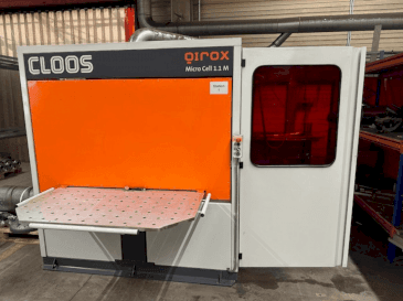 Vista Frontal da CLOOS Qirox Micro Cell 1.1 M máquina