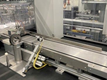 Vista Frontal da Mora Primus 7107 máquina