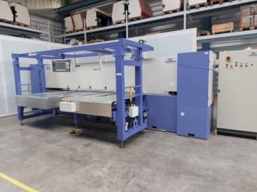 Vista Frontal da FISCHER & RüCKLE Veneer scissors máquina