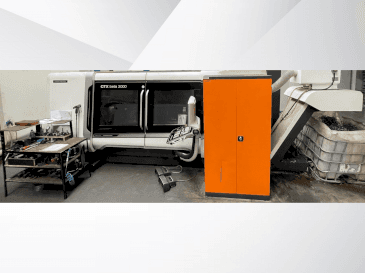 Vista Frontal da DMG MORI CTX 2000 máquina