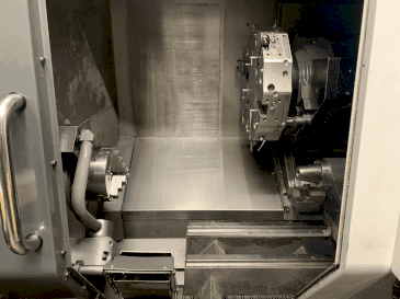 Vista Frontal da HAAS ST-20Y máquina