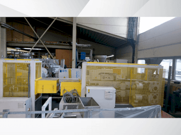 Vista Frontal da Krauss Maffei KMD 75 XS/P máquina