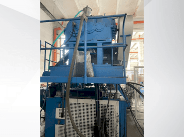 Vista Frontal da KAUTEX KEB 120 máquina
