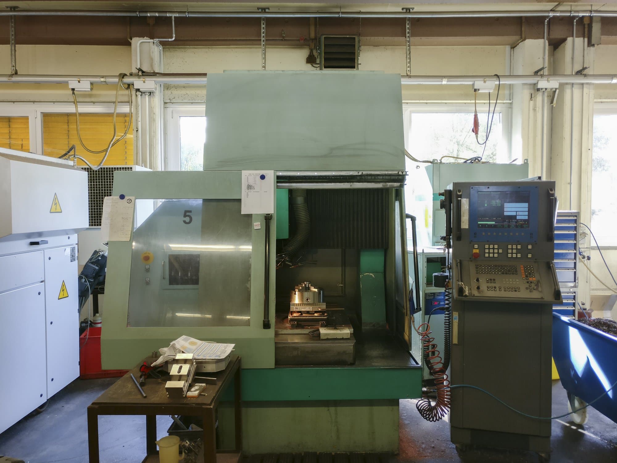 Vista Frontal  da DIGMA 700 GC  máquina