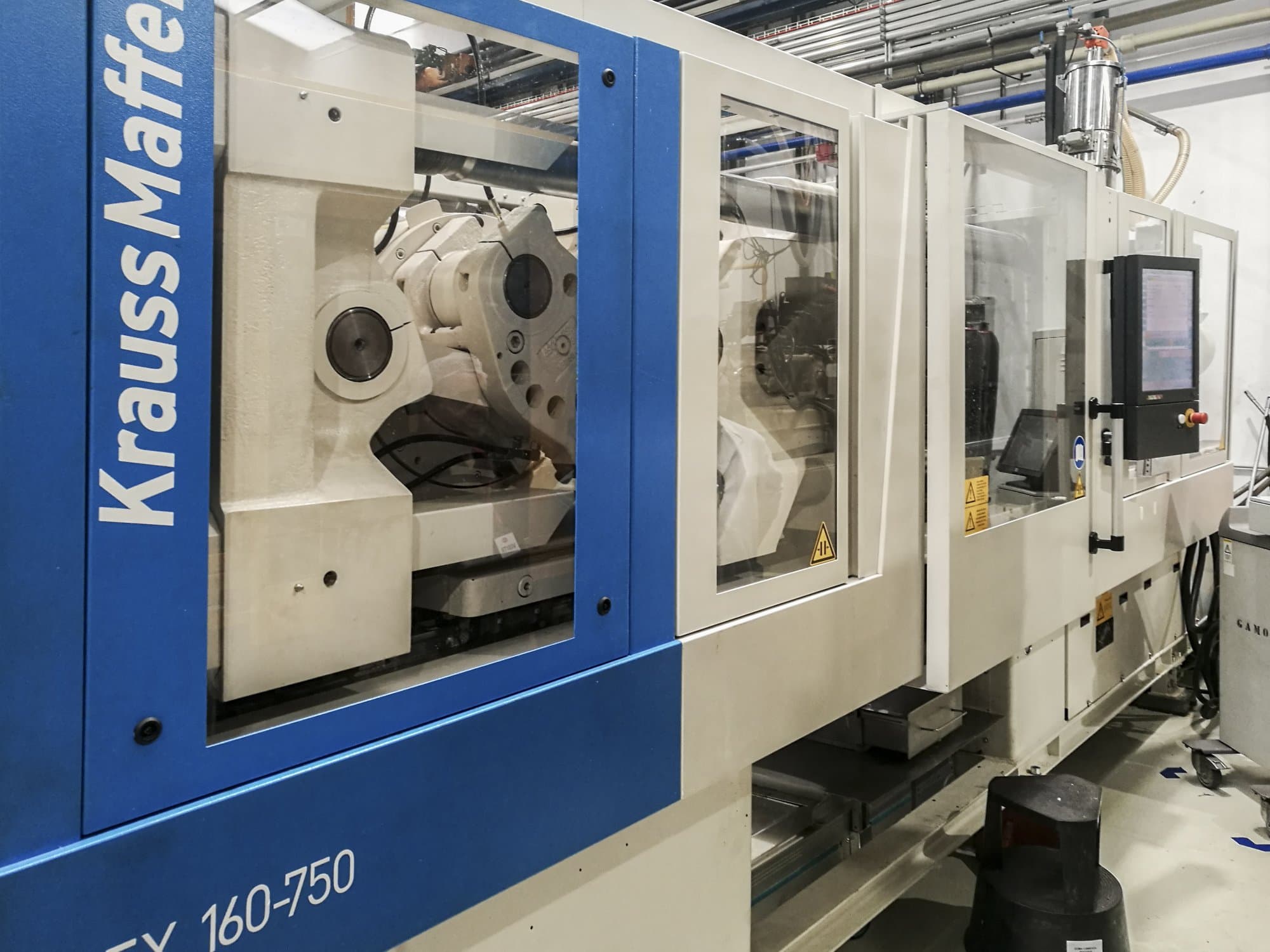 Vista Esquerda da Krauss Maffei 160-750 EX máquina