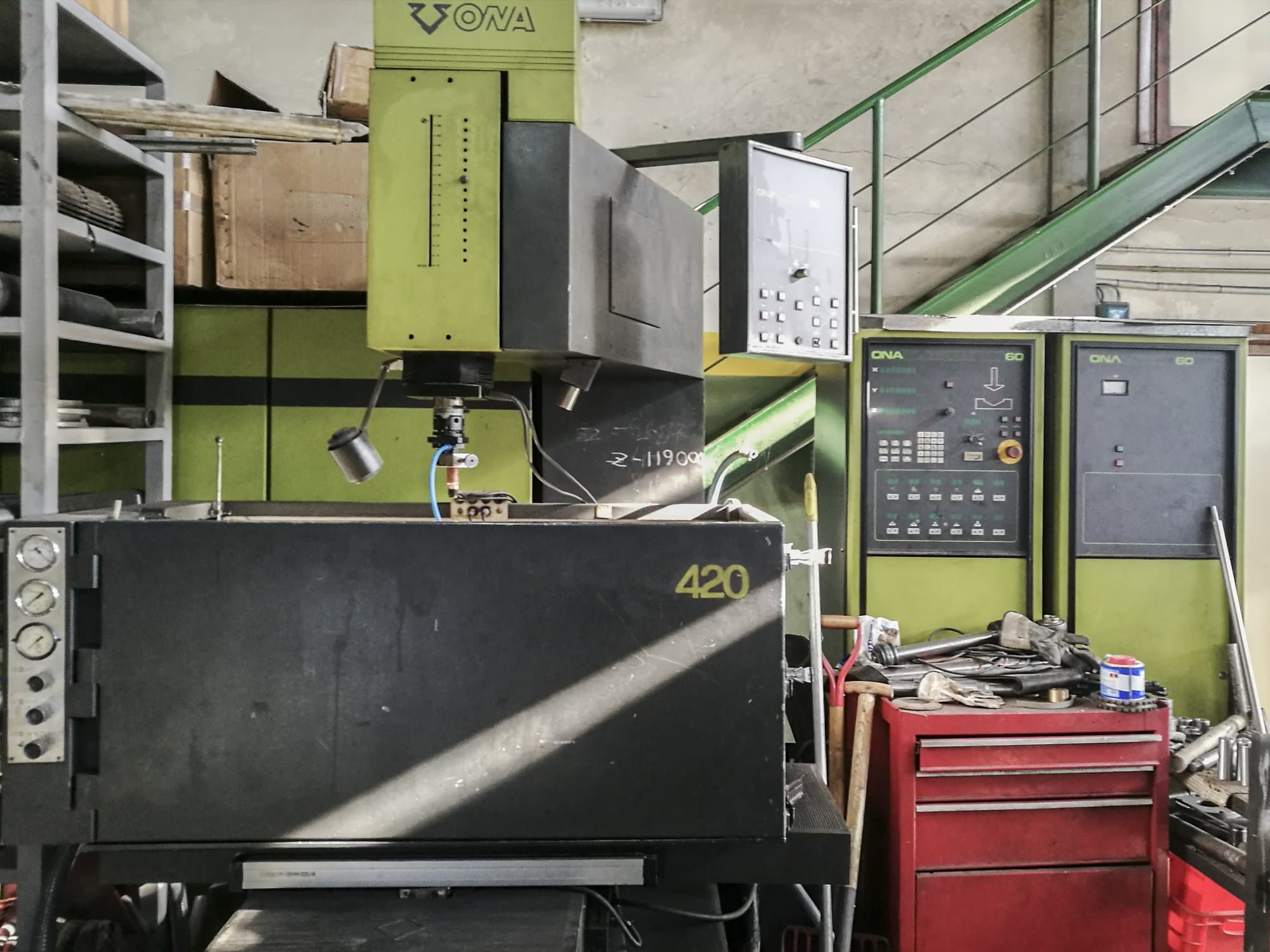 Vista Frontal da ONA ONAMATIC 420 máquina