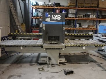 Vista Frontal  da LVD Delta 1000 EB  máquina