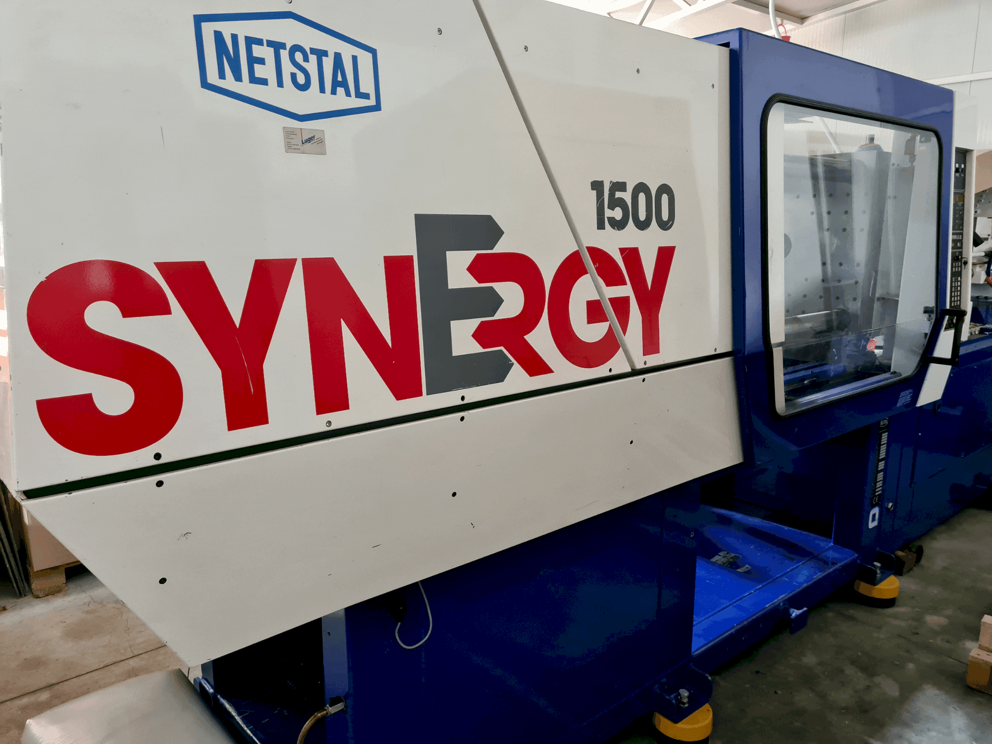 Vista Frontal da Netstal SYNERGY 1500-600 máquina