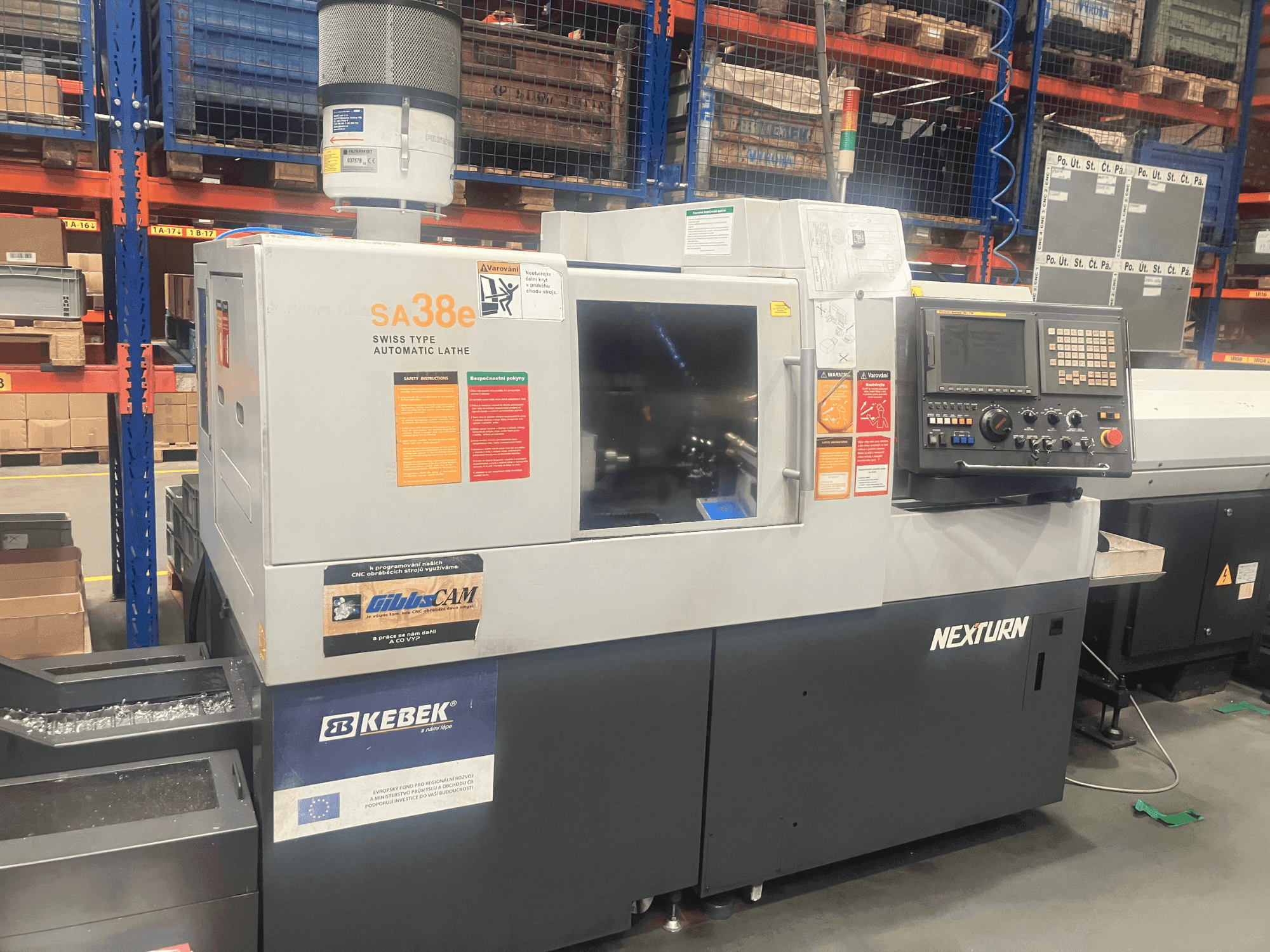 Vista Frontal da Nexturn SA-38e máquina