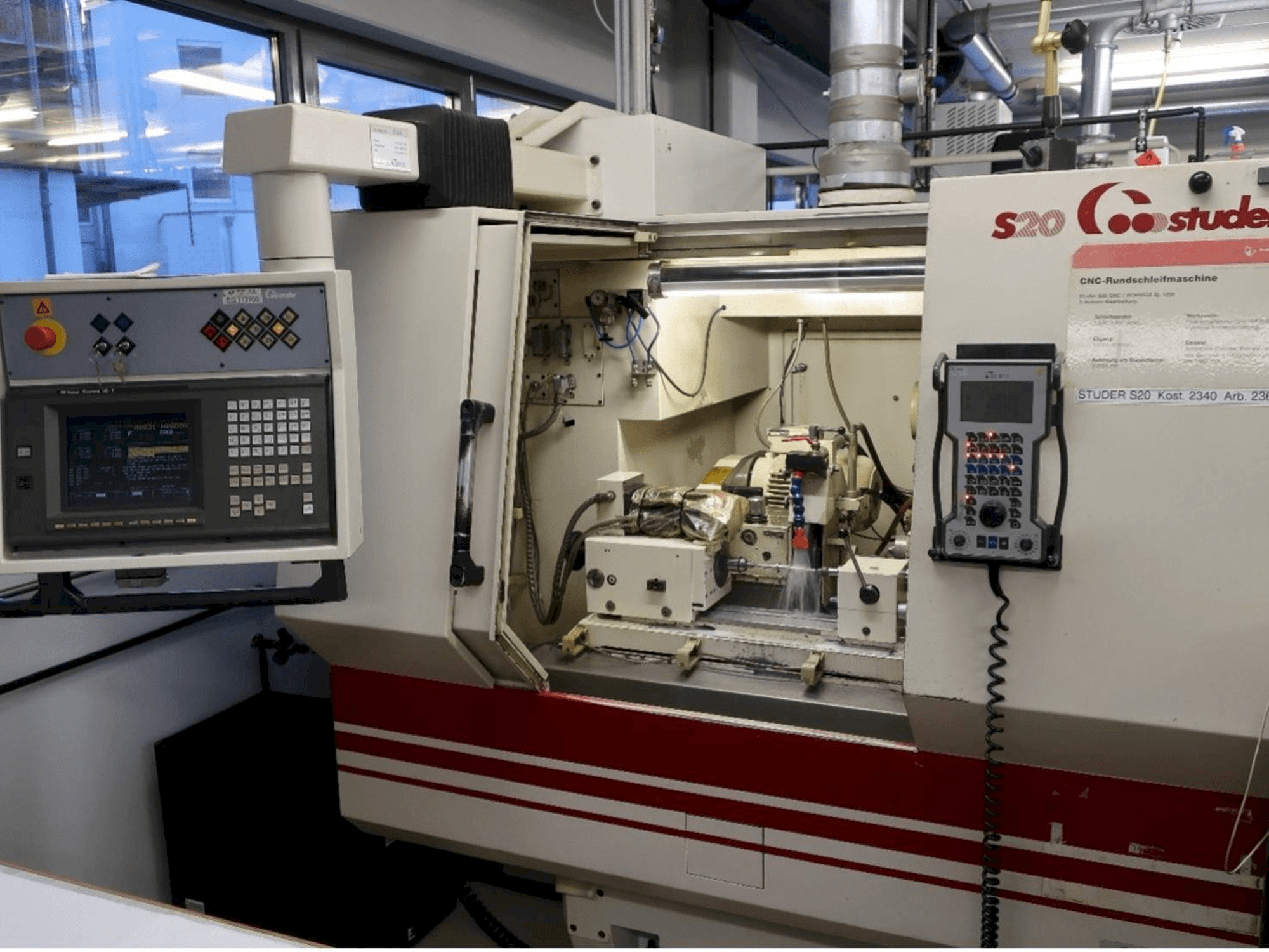 Vista Frontal da STUDER S20-CNC máquina