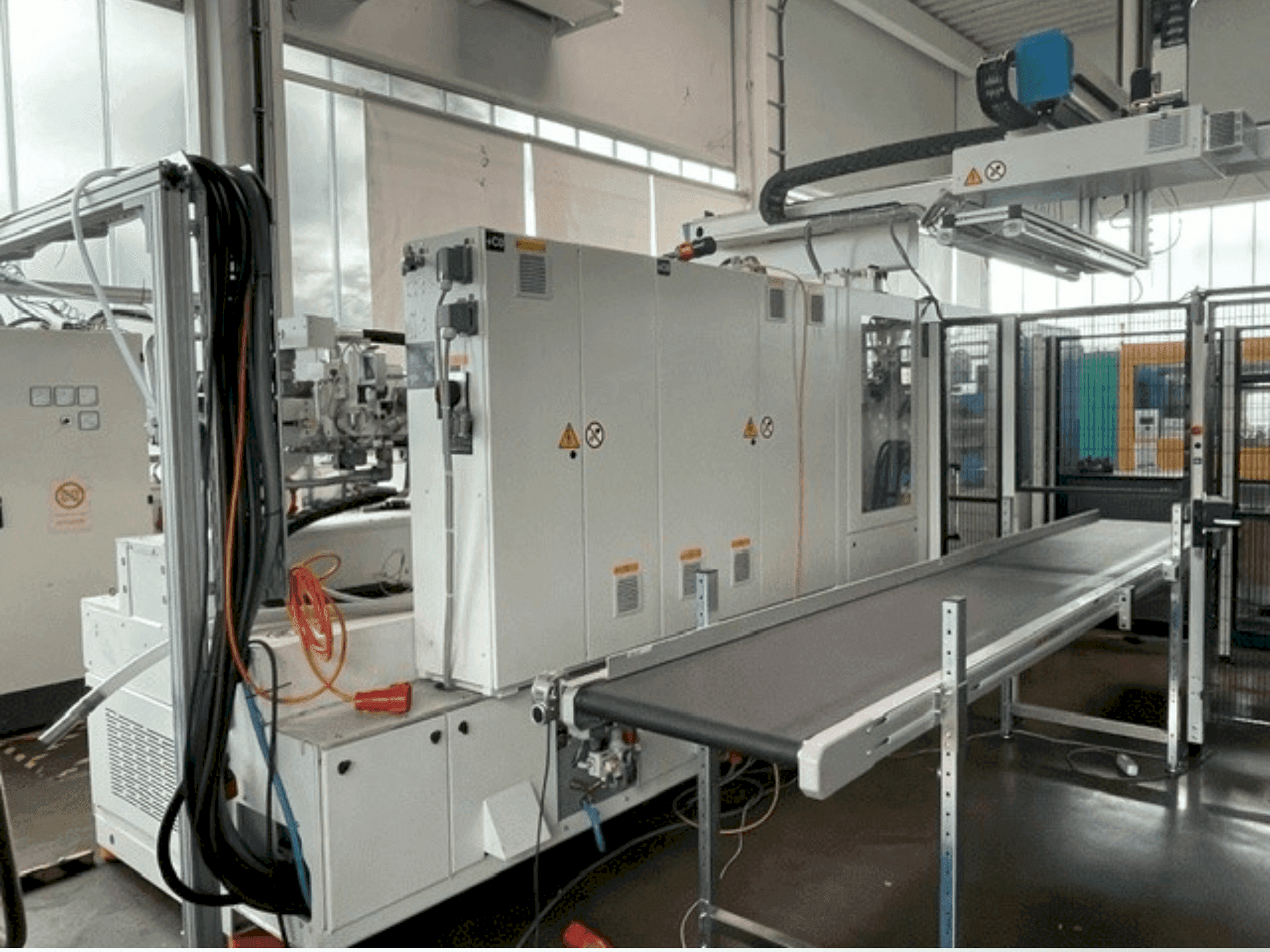 Vista Frontal da Krauss Maffei 300-1400 CX MC6 máquina