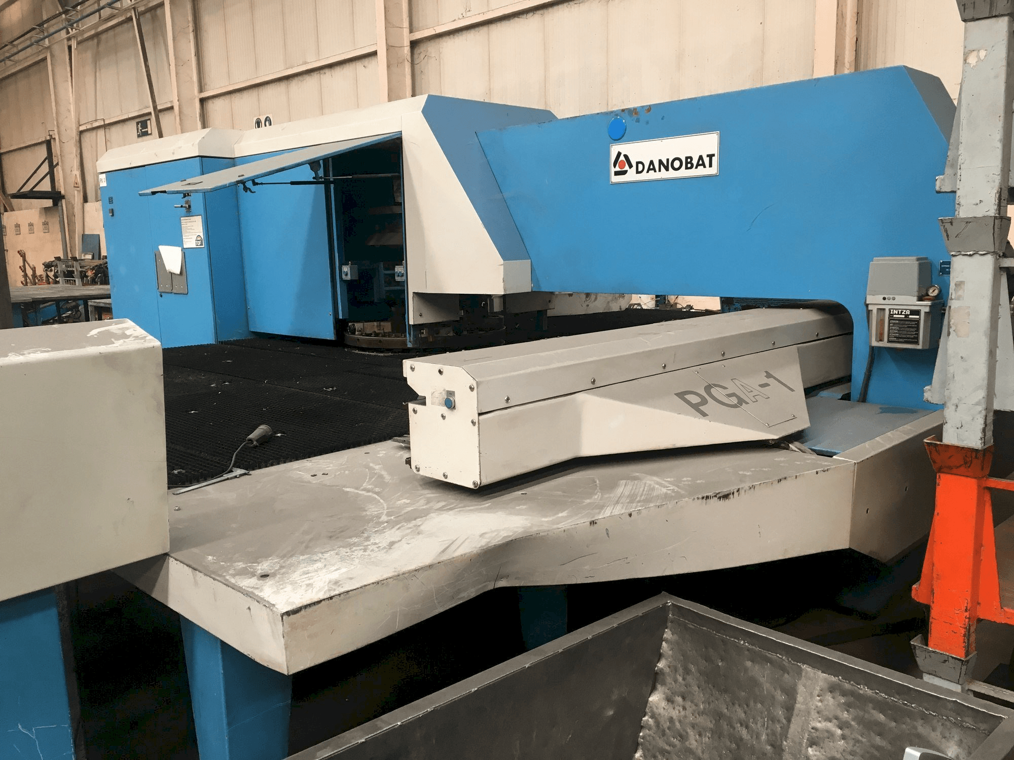 Vista Frontal da DANOBAT PGA-1 máquina