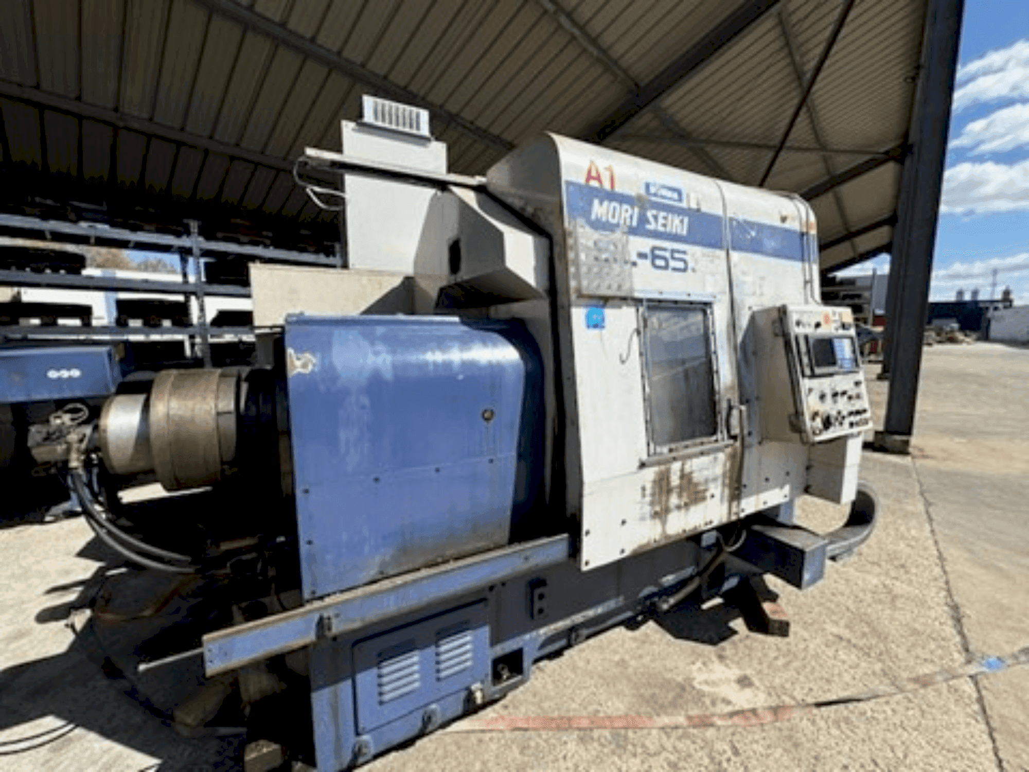 Vista Frontal da MORI SEIKI SL-65C máquina