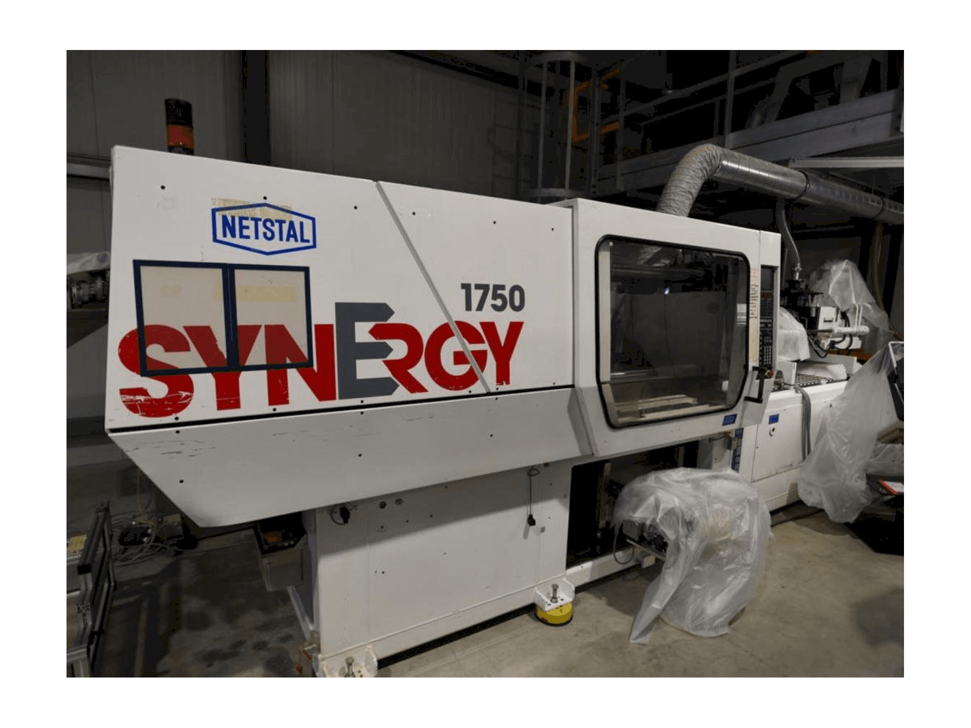 Vista Frontal da Netstal SynErgy 1750-460 máquina