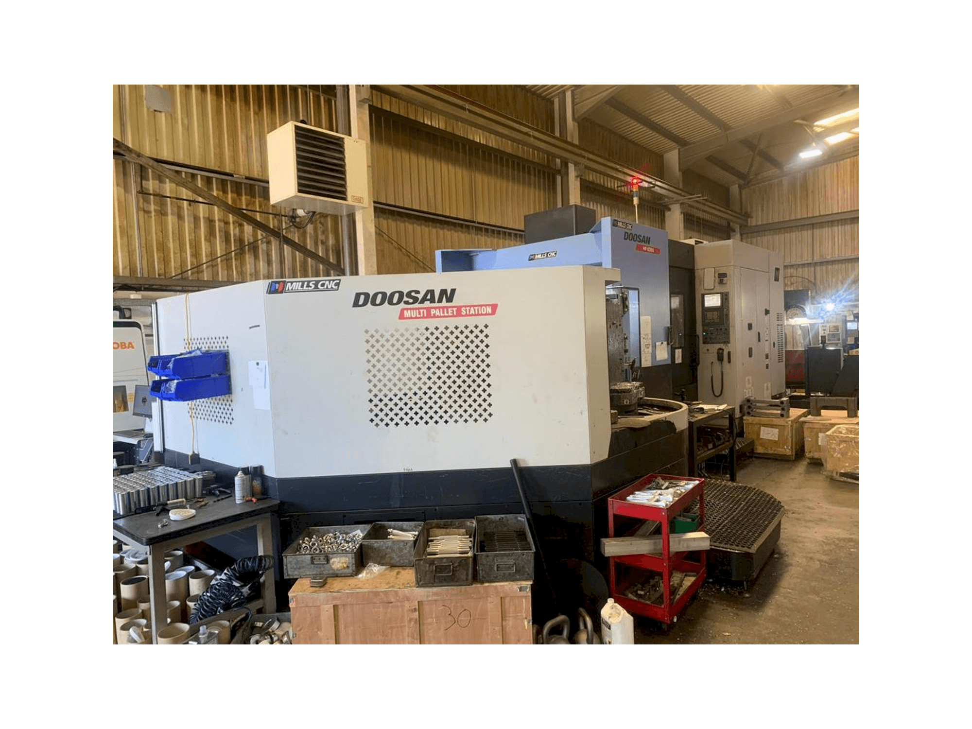 Vista Frontal da Doosan HP 6300 máquina