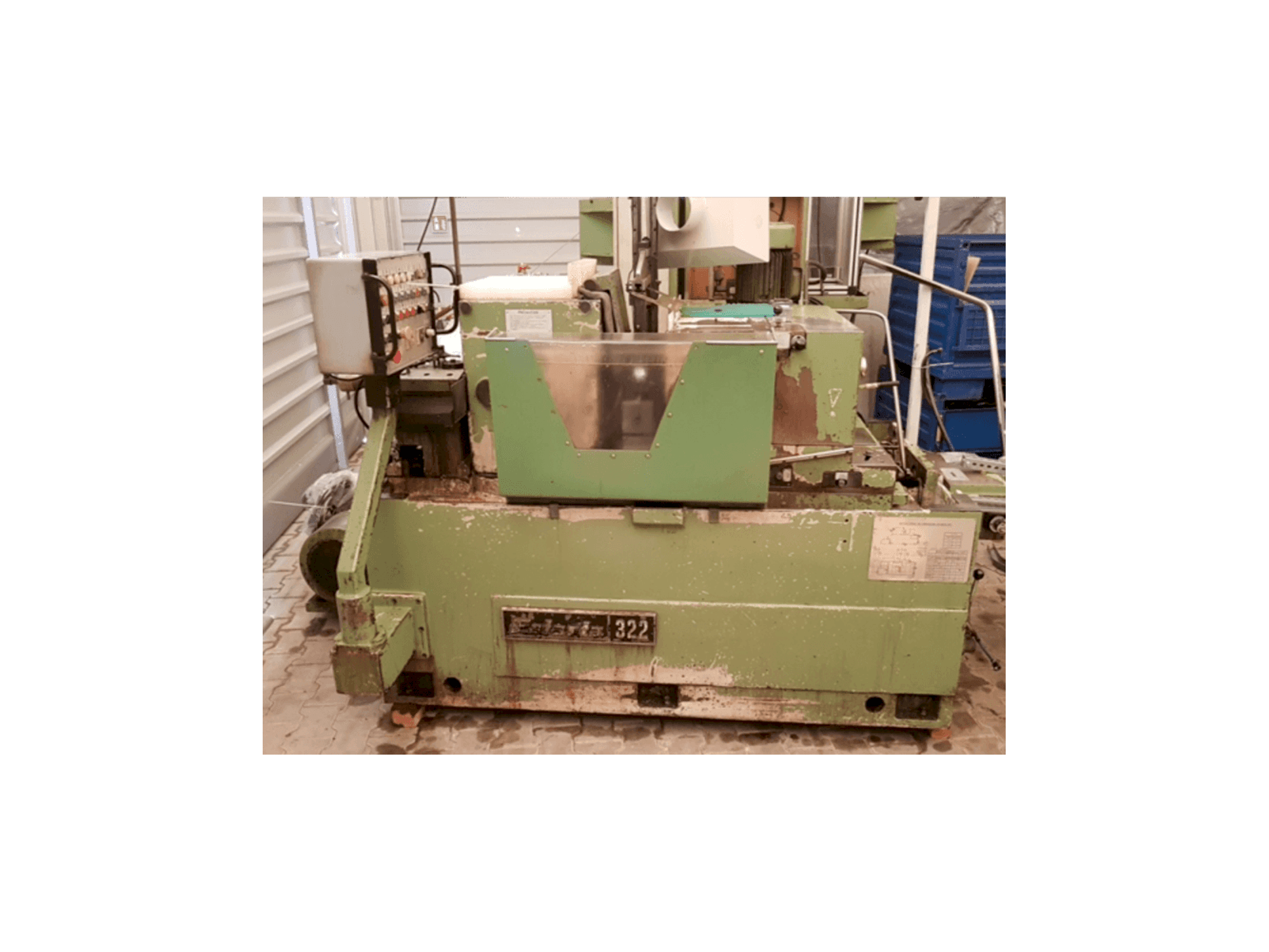 Vista Frontal da Estarta 322 máquina