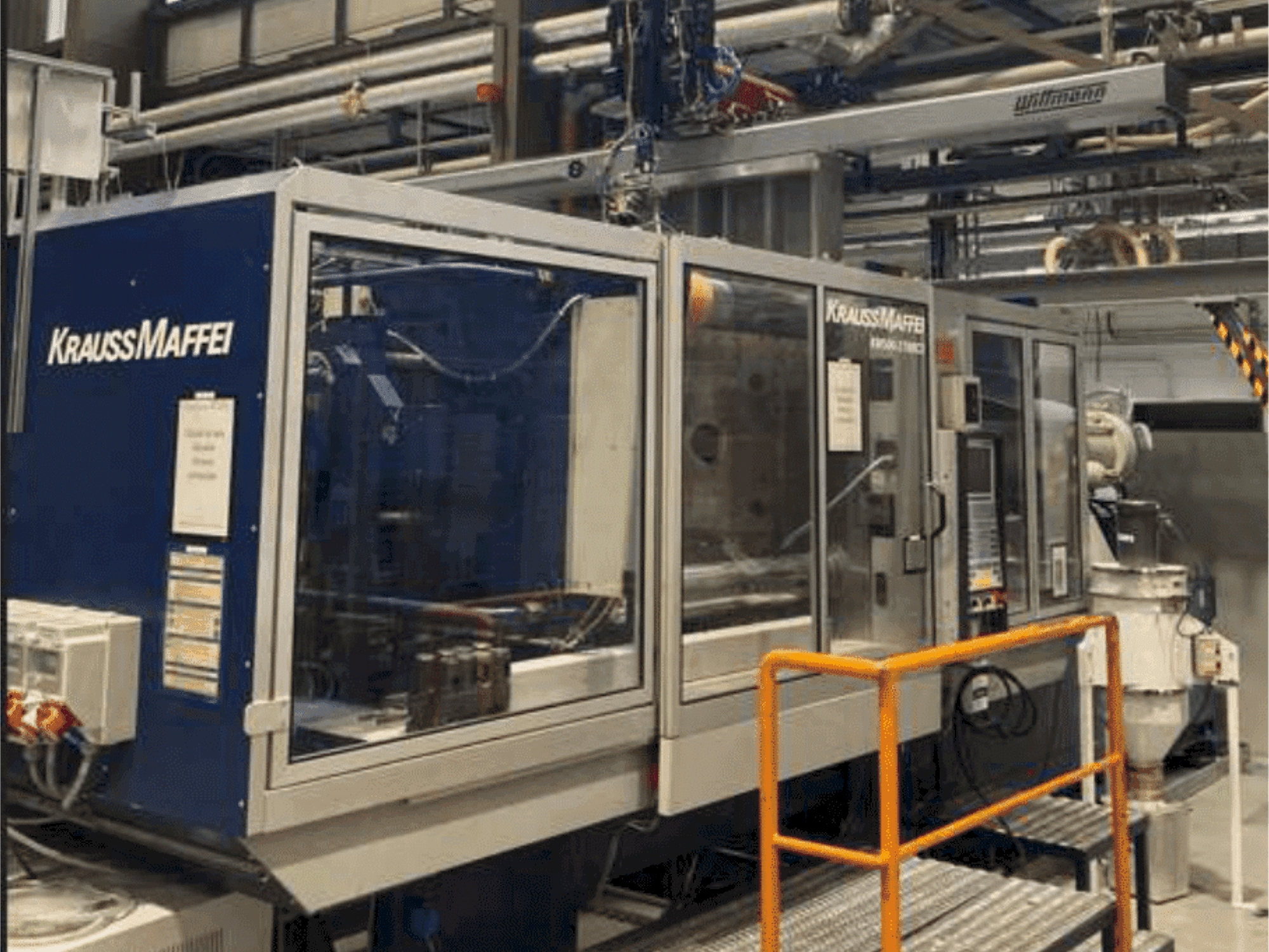 Vista Frontal da Krauss Maffei KM 500-2700 C2 máquina