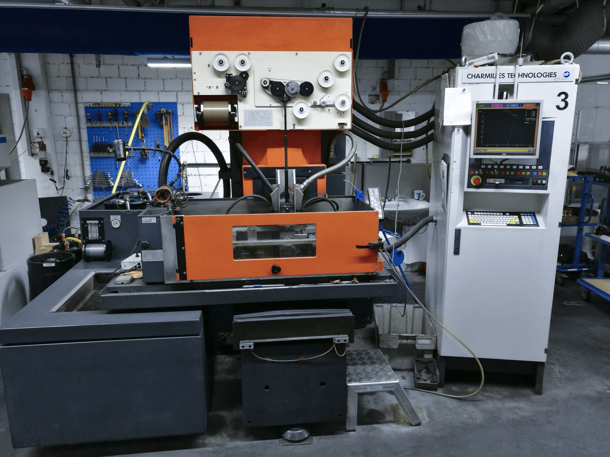 Vista Frontal da CHARMILLES ROBOFIL 2020-1 máquina