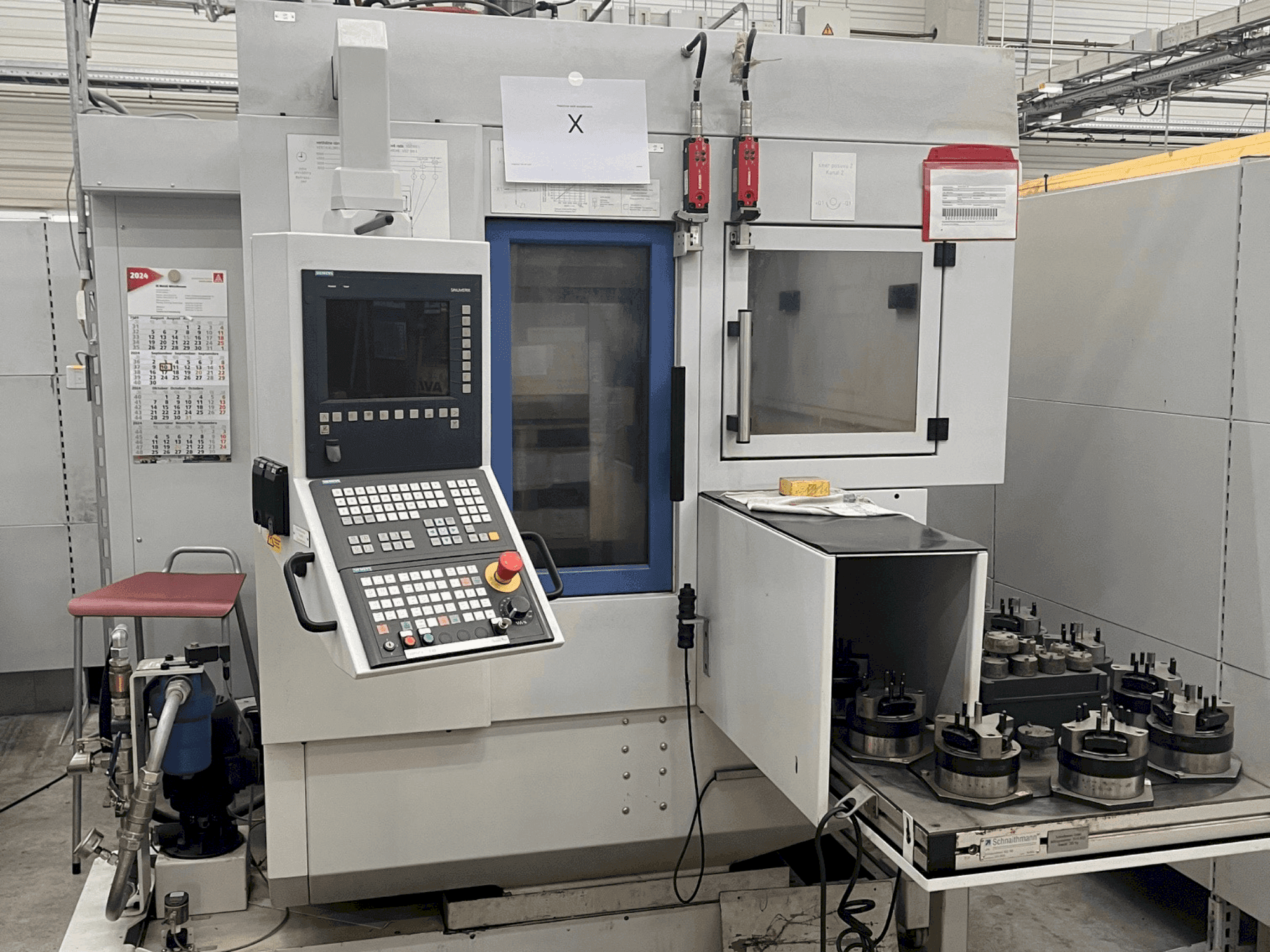 Vista Frontal da Scherer - Feinbau VDZ 100L máquina