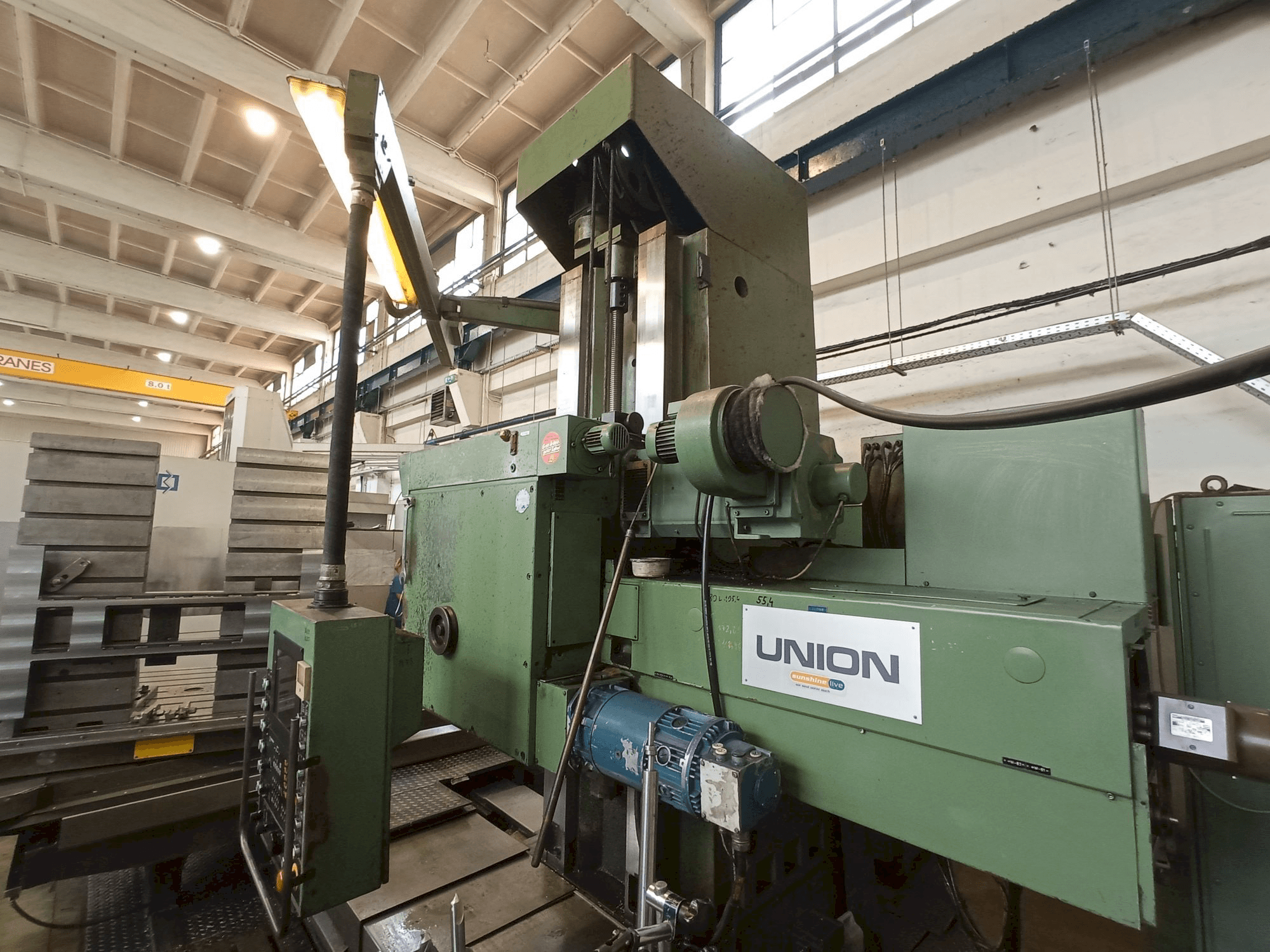 Vista Frontal da Union BFT 110 máquina