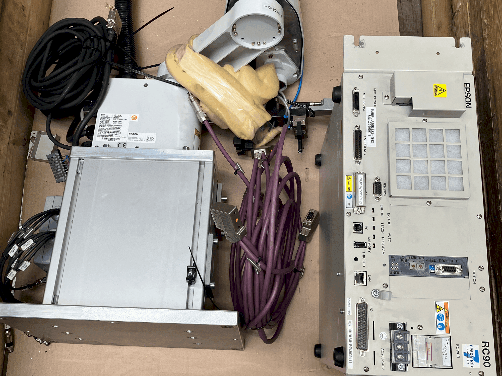 Vista Frontal da EPSON LS6-602S máquina