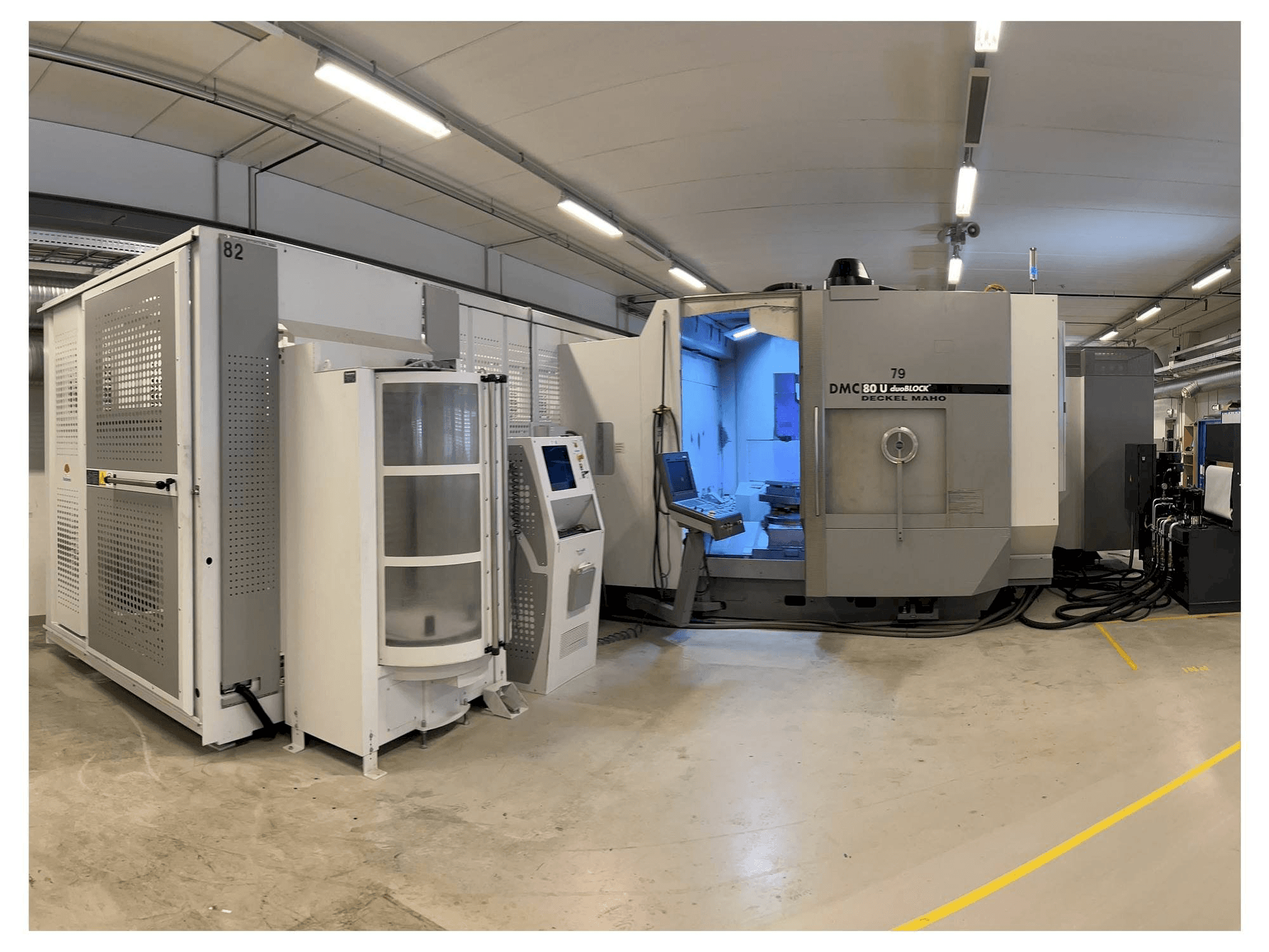 Vista Frontal da DMG DMC 80 U duoBLOCK máquina