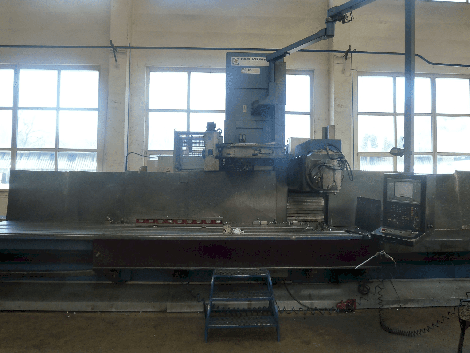 Vista Frontal da TOS FSQ 125-OR/A5 máquina