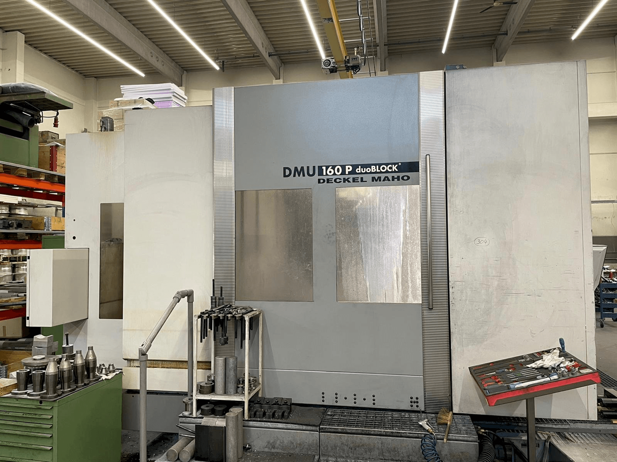 Vista Frontal da DECKEL MAHO DMU 160 P duoBLOCK máquina