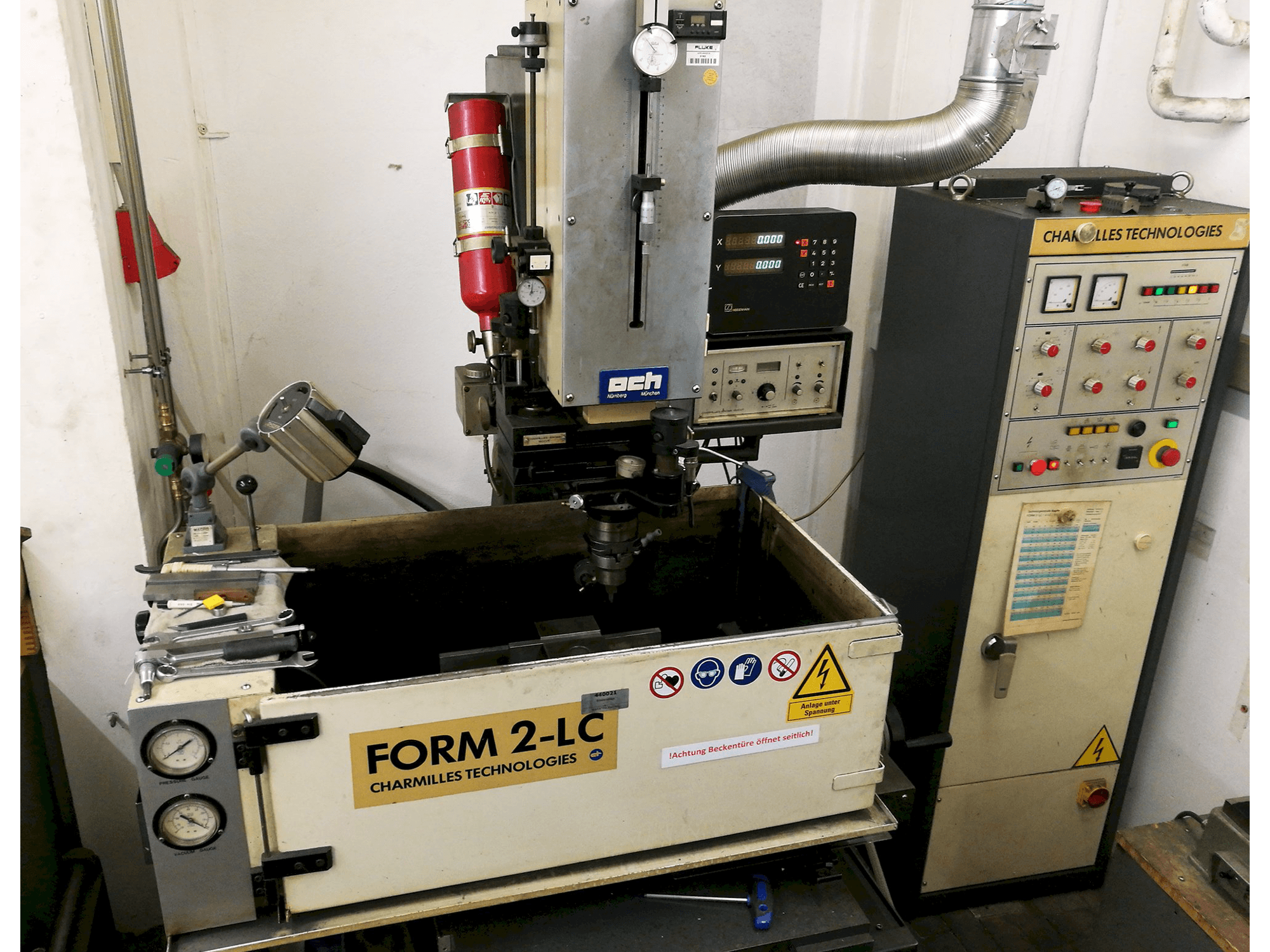 Vista Frontal da CHARMILLES Form 2-LC máquina