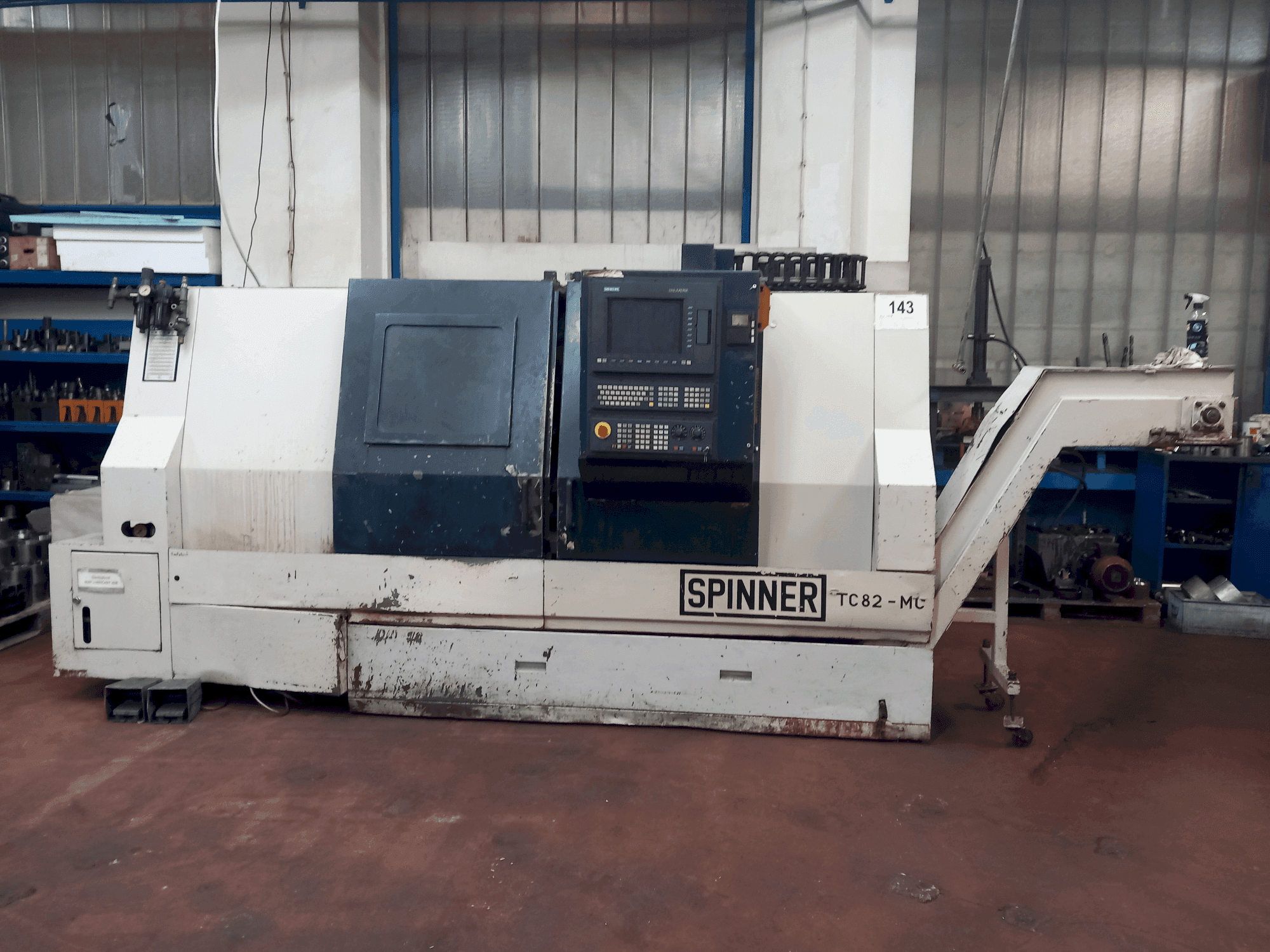 Vista Frontal da SPINNER TC 82 -MC máquina