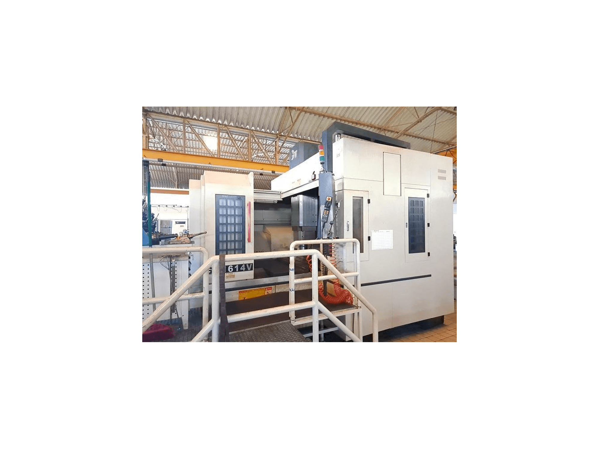 Vista Frontal da GENTIGER GT-1614 máquina