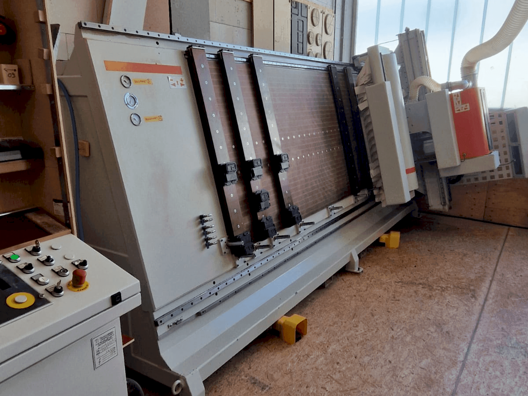 Vista Frontal da TECNOTEAM TECNOFLEX máquina