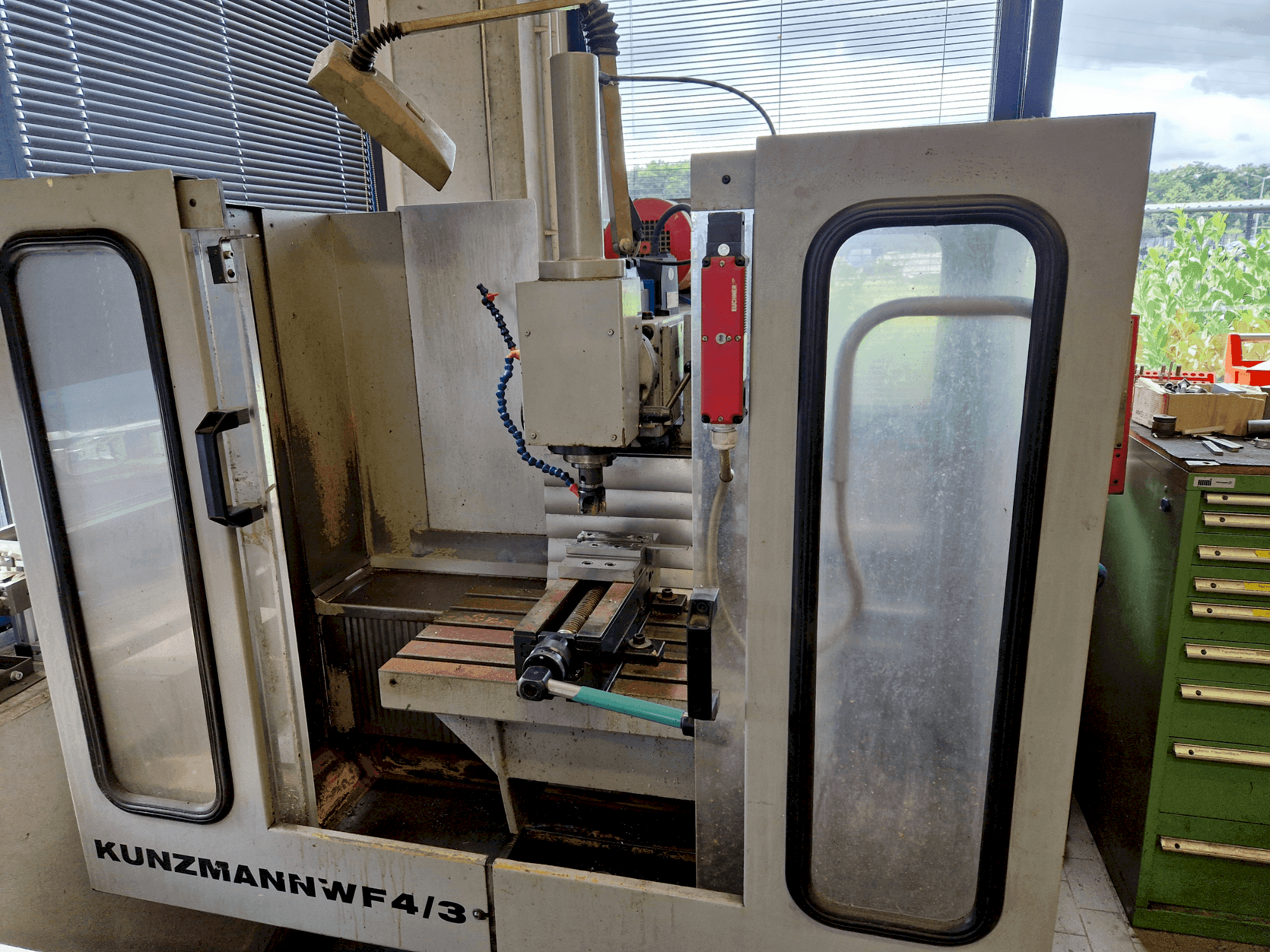 Vista Frontal da KUNZMANN WF4/3 máquina