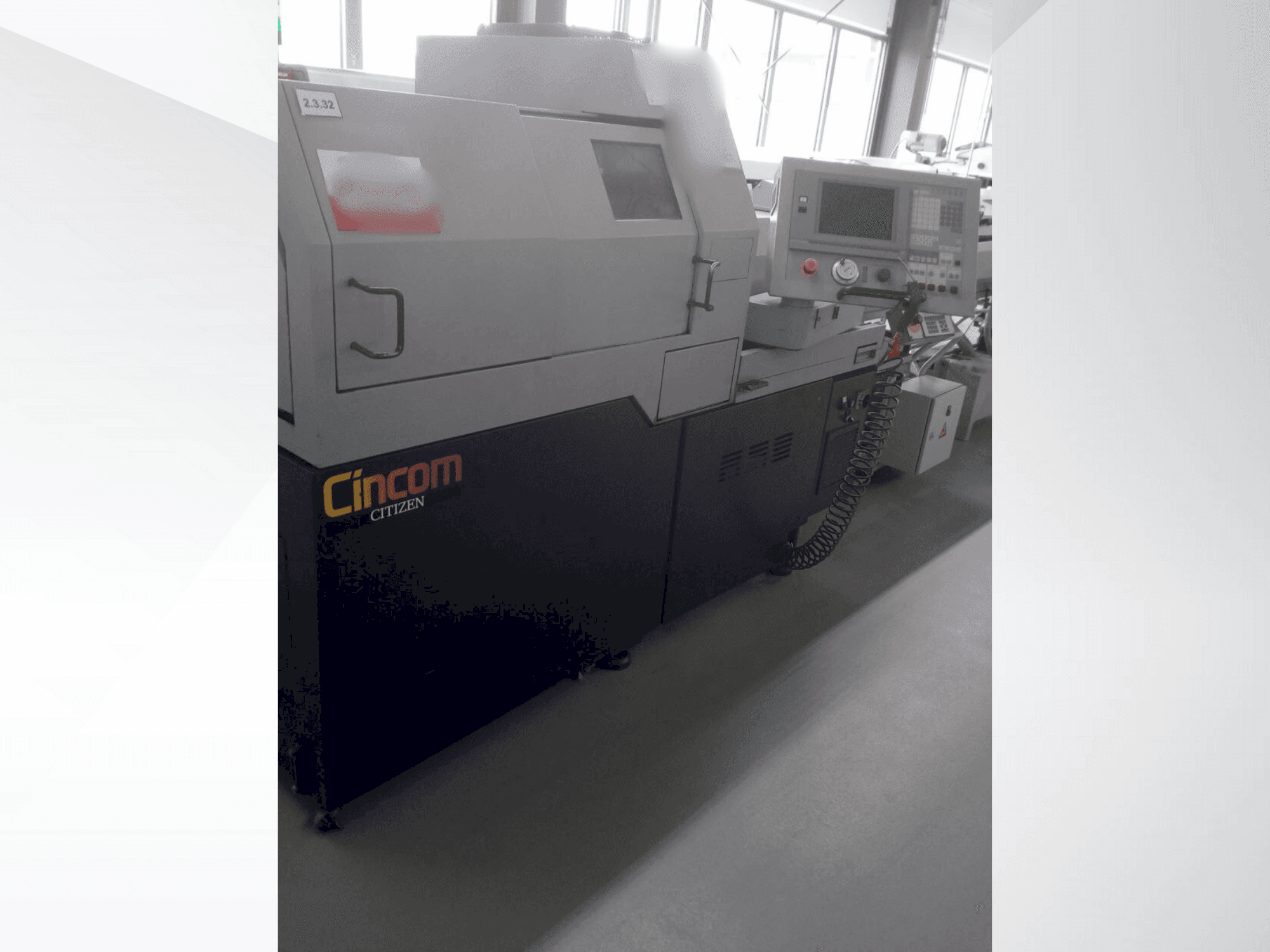 Vista Frontal da Citizen L5-20 máquina