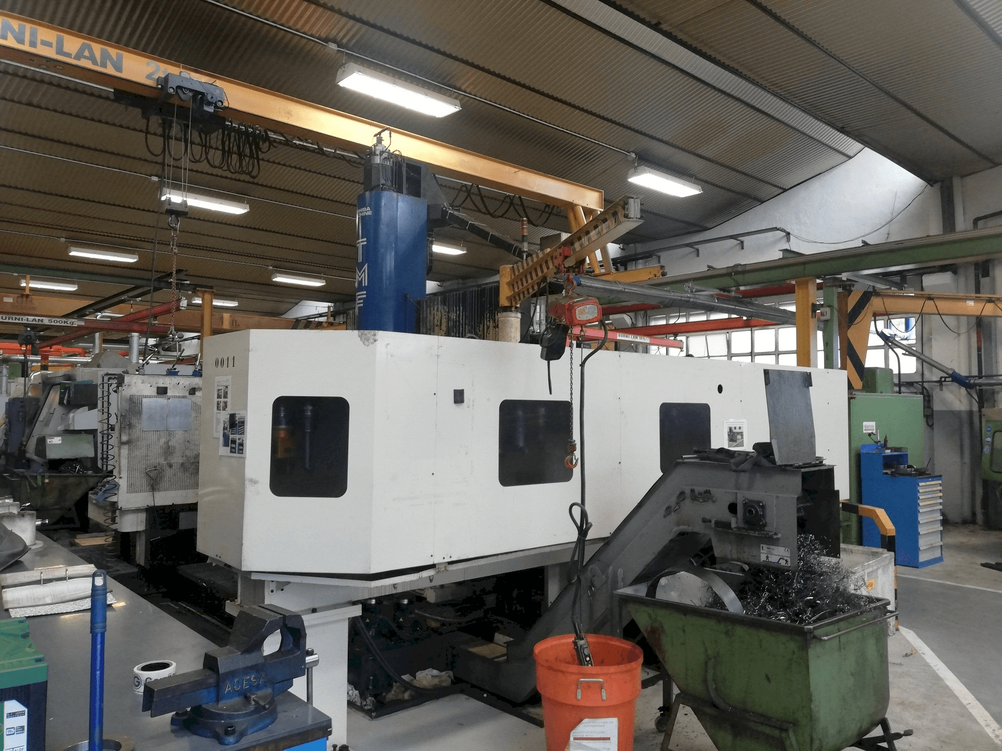 Vista Frontal da Toshiba TMF-10 máquina