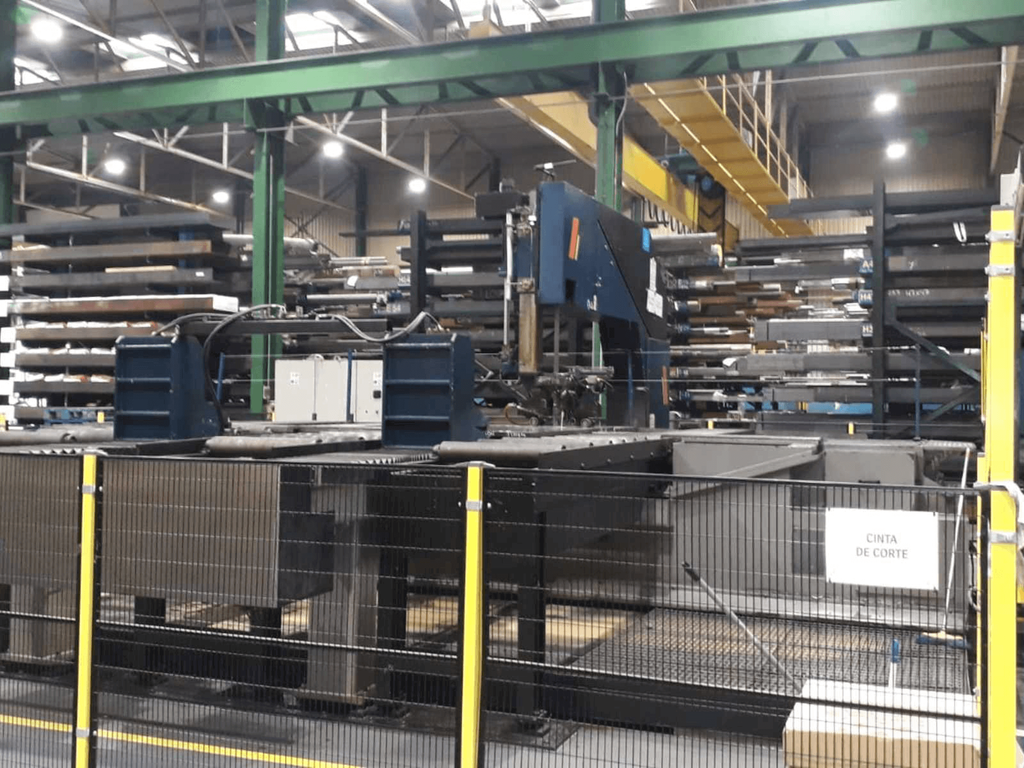 Vista Frontal da Friggi VAS OSF máquina