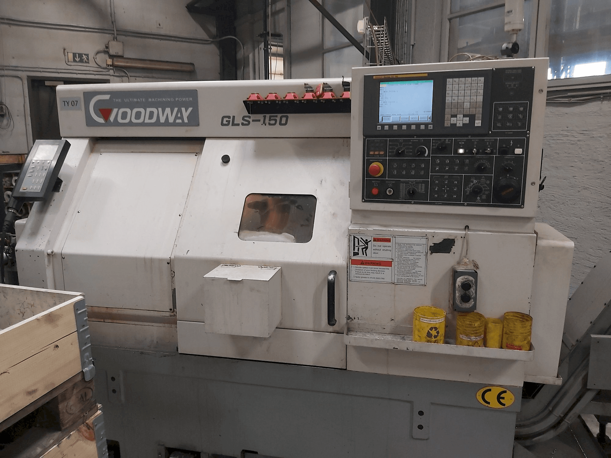 Vista Frontal da Goodway GLS-150 máquina