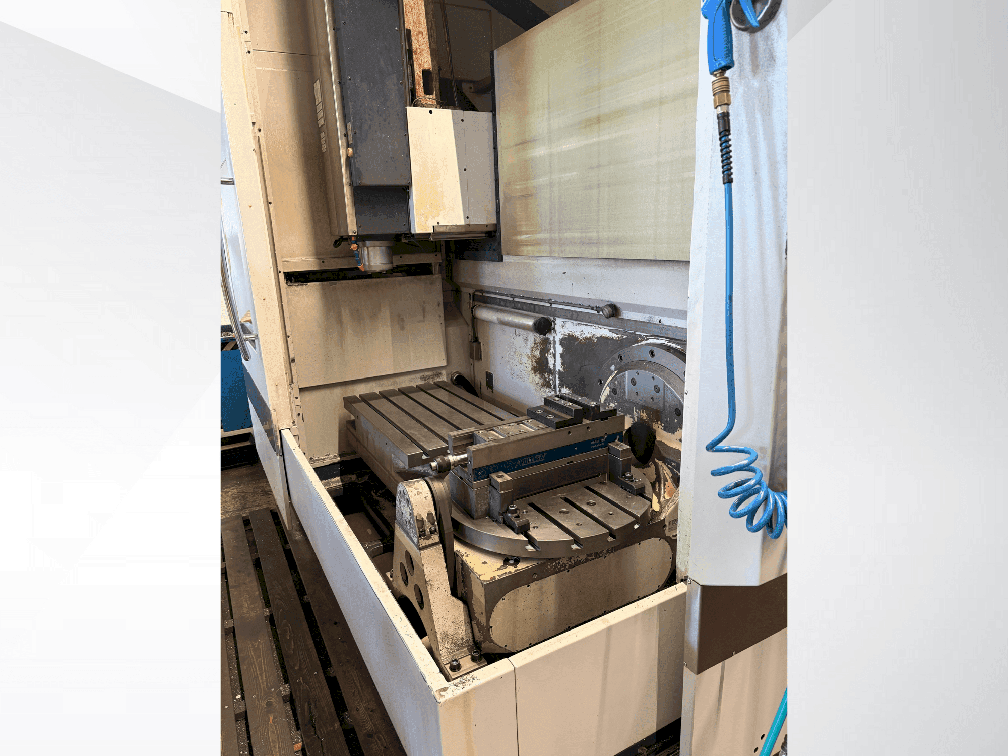 Vista Frontal da SPINNER U-1520 máquina