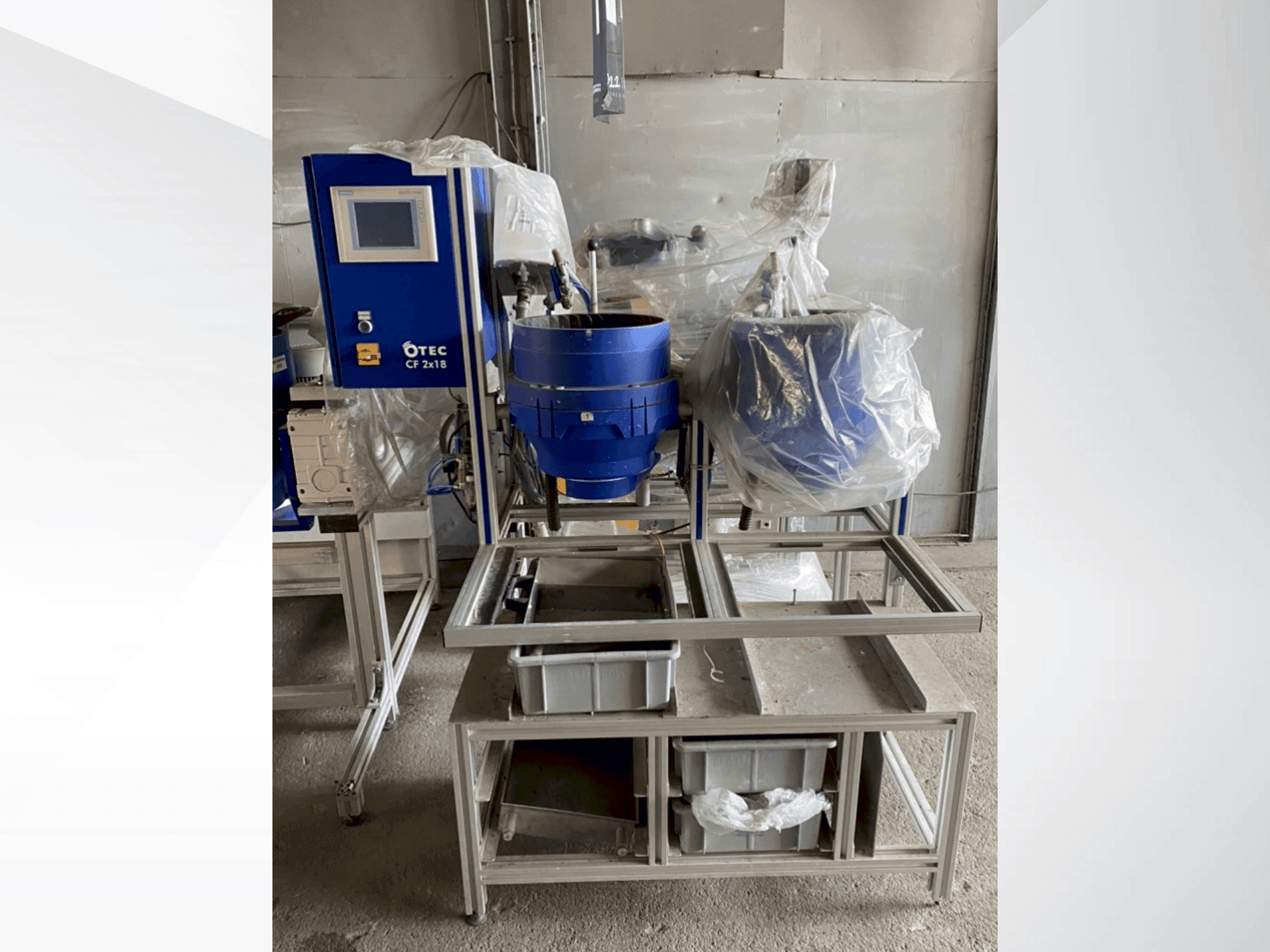 Vista Frontal da OTEC CF 2x 18 máquina