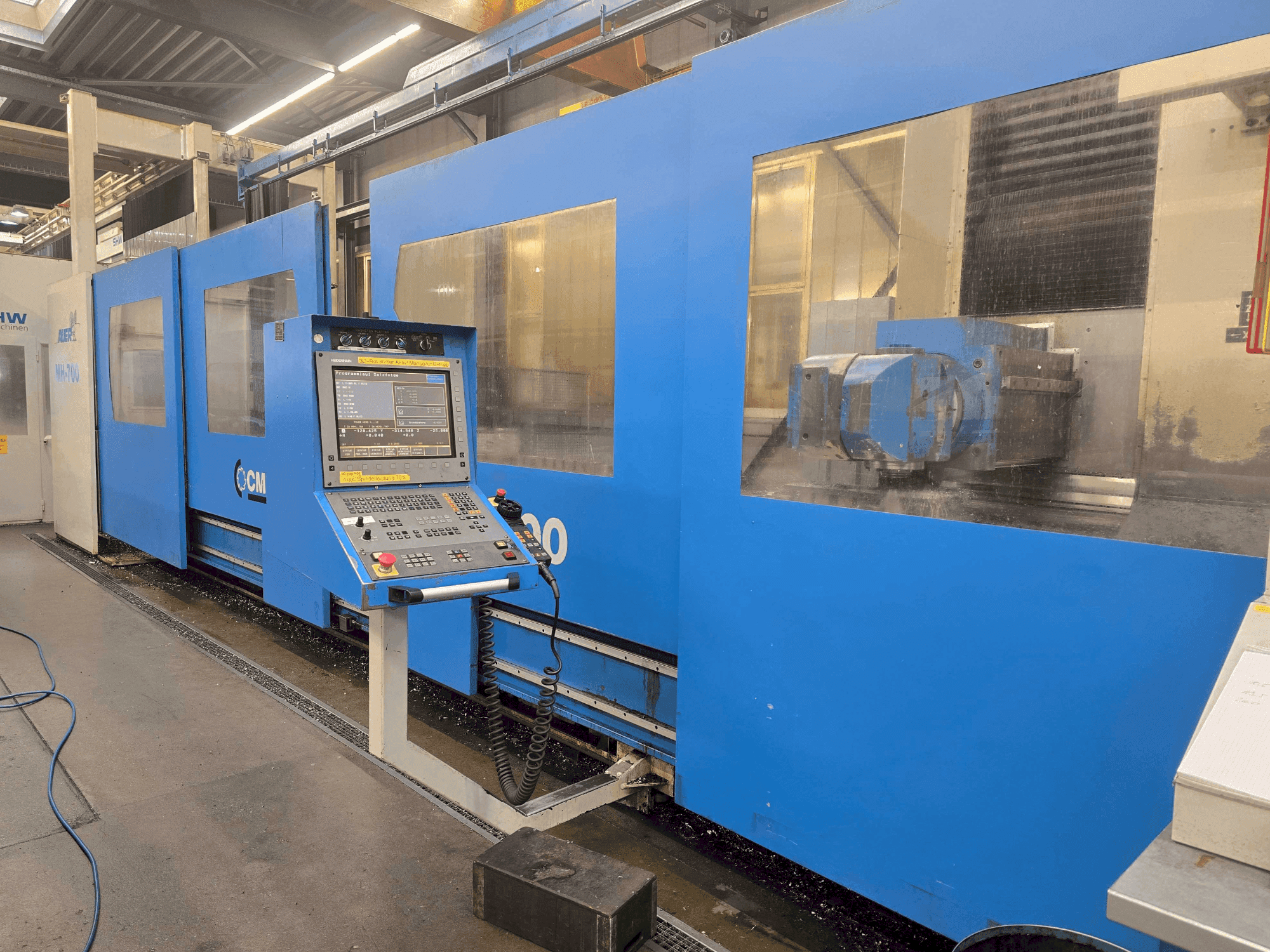 Vista Frontal da CME MH-700 máquina