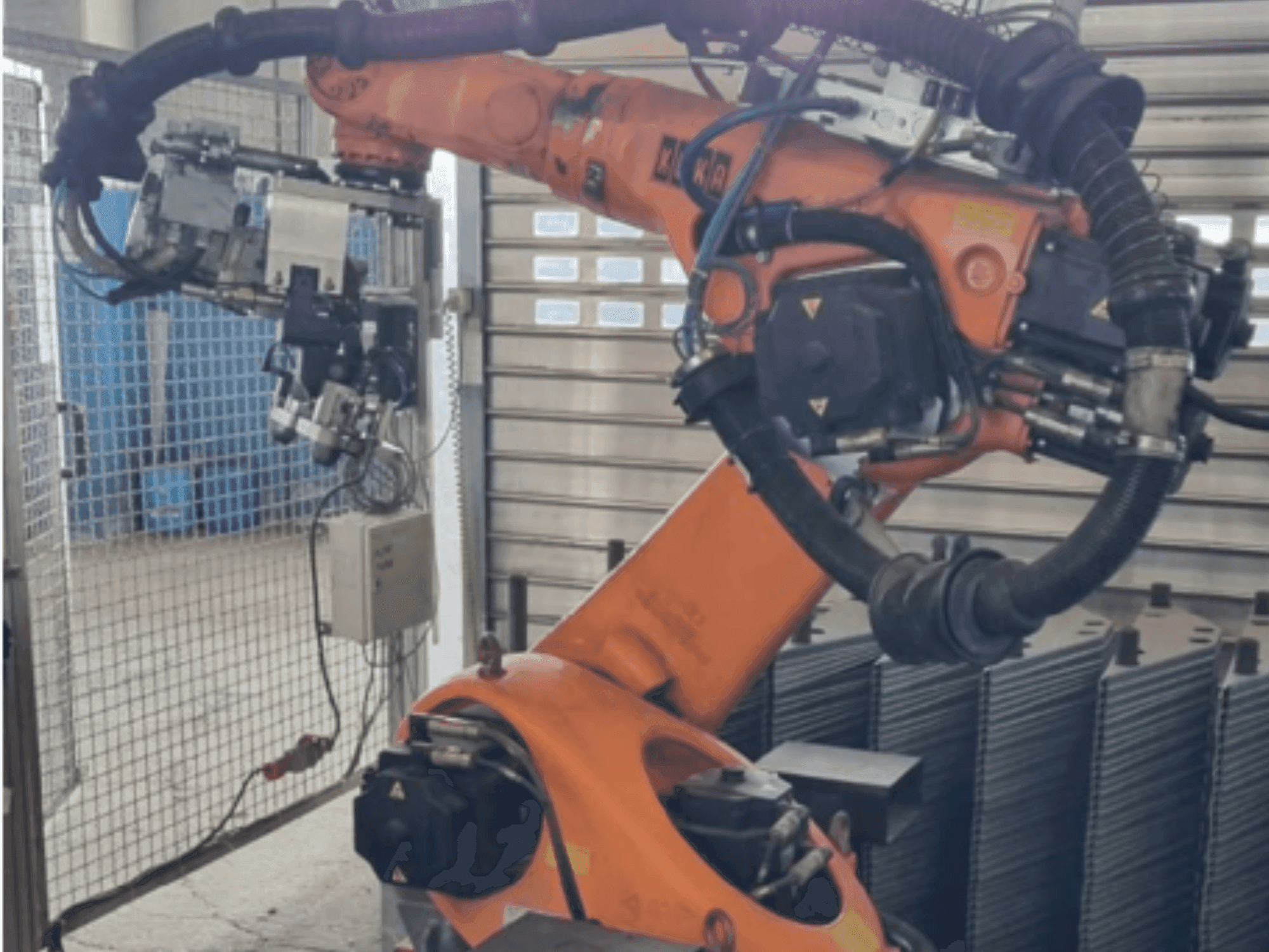 Vista Frontal da KUKA KR 60-3 máquina