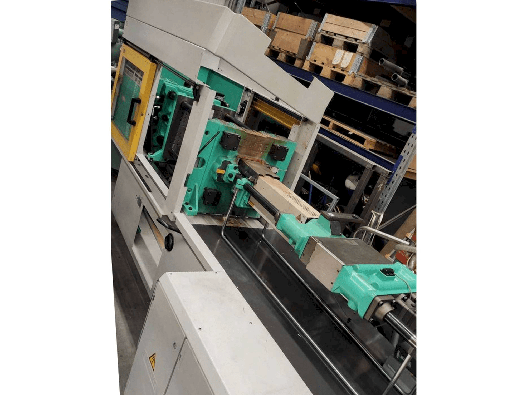 Vista Frontal da Arburg 370C-800-250 máquina