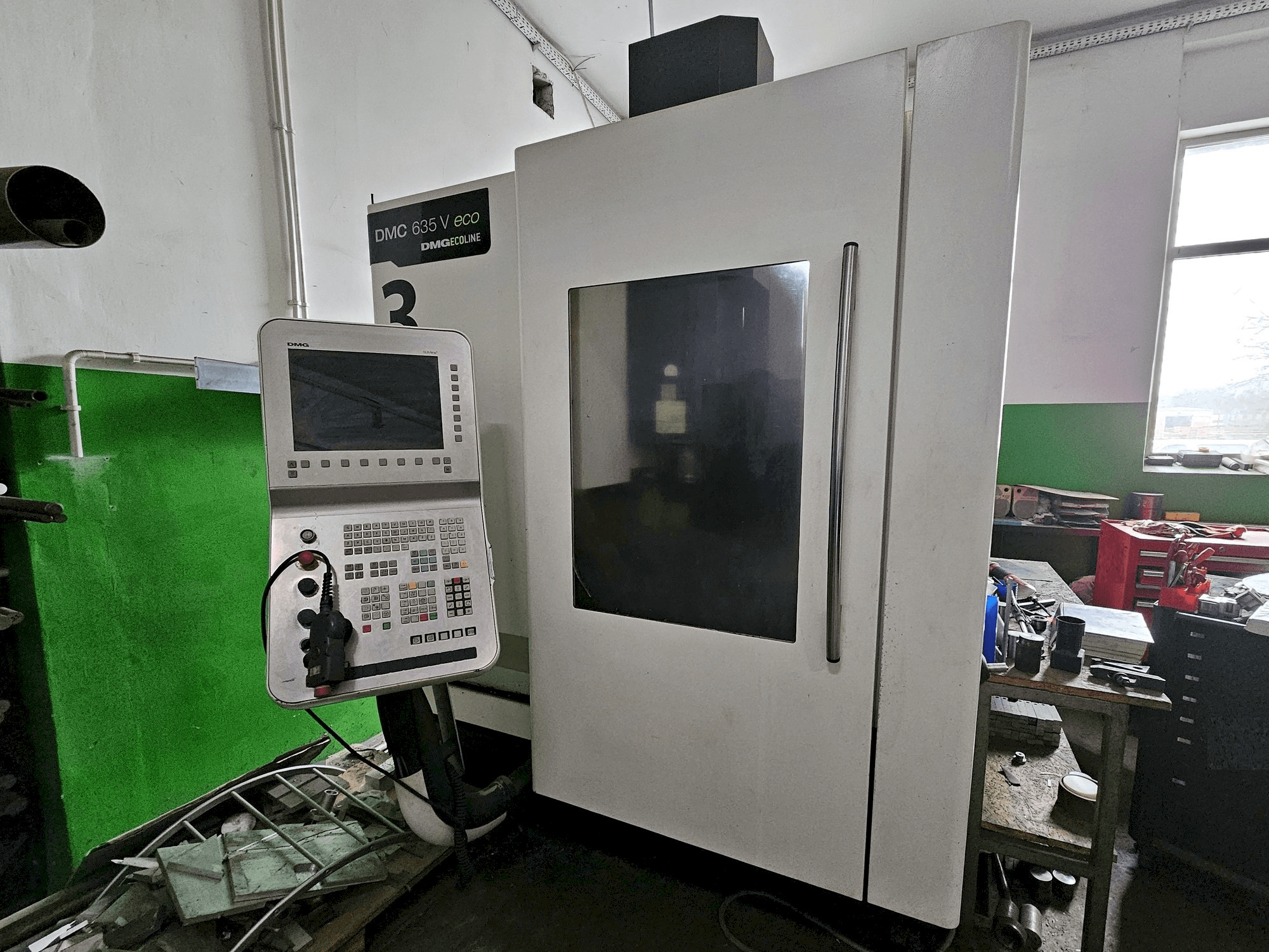Vista Frontal da DMG DMC 635 V ecoline máquina