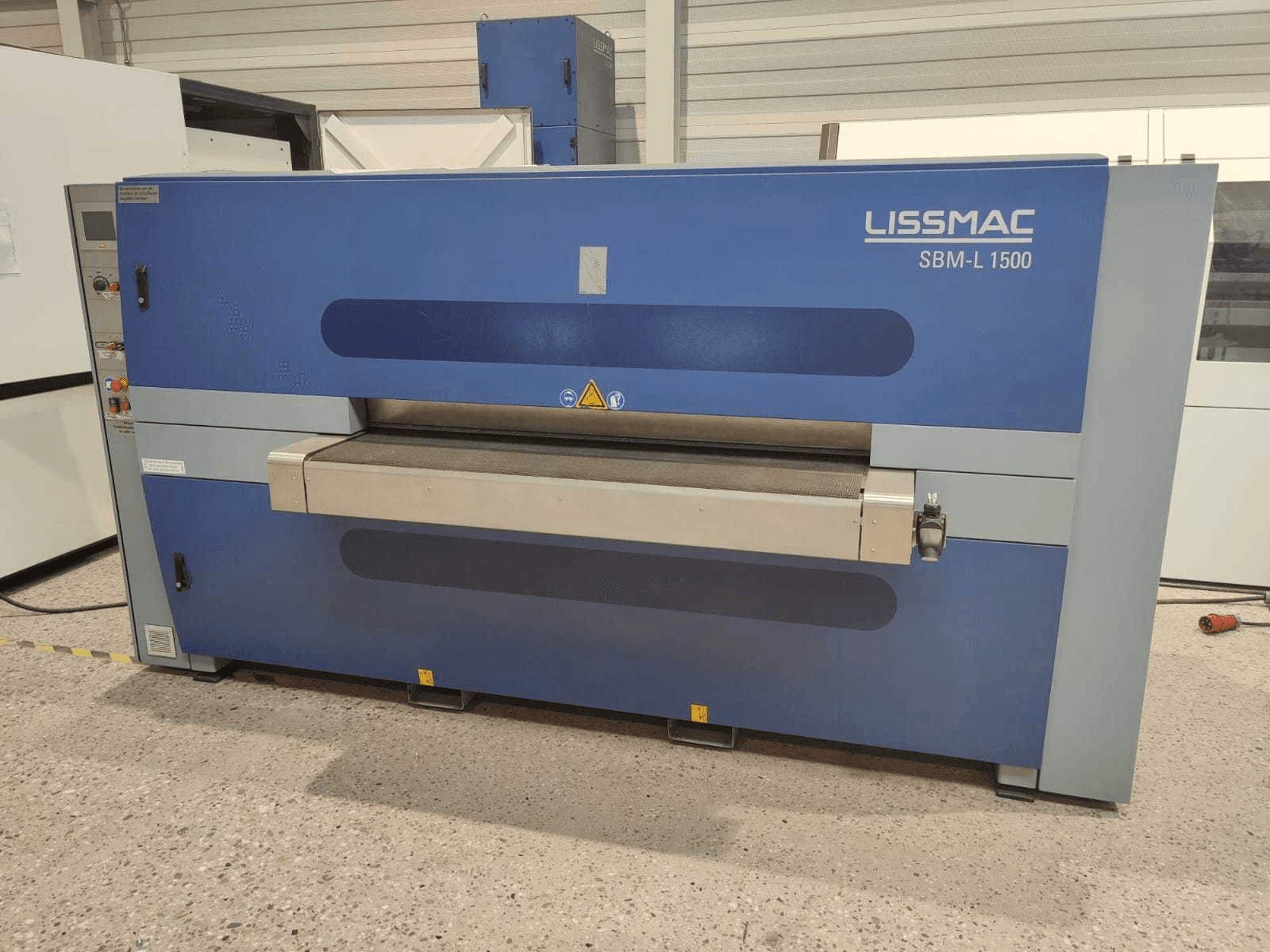 Vista Frontal da LISSMAC SBM-L 1500 G1S2 máquina