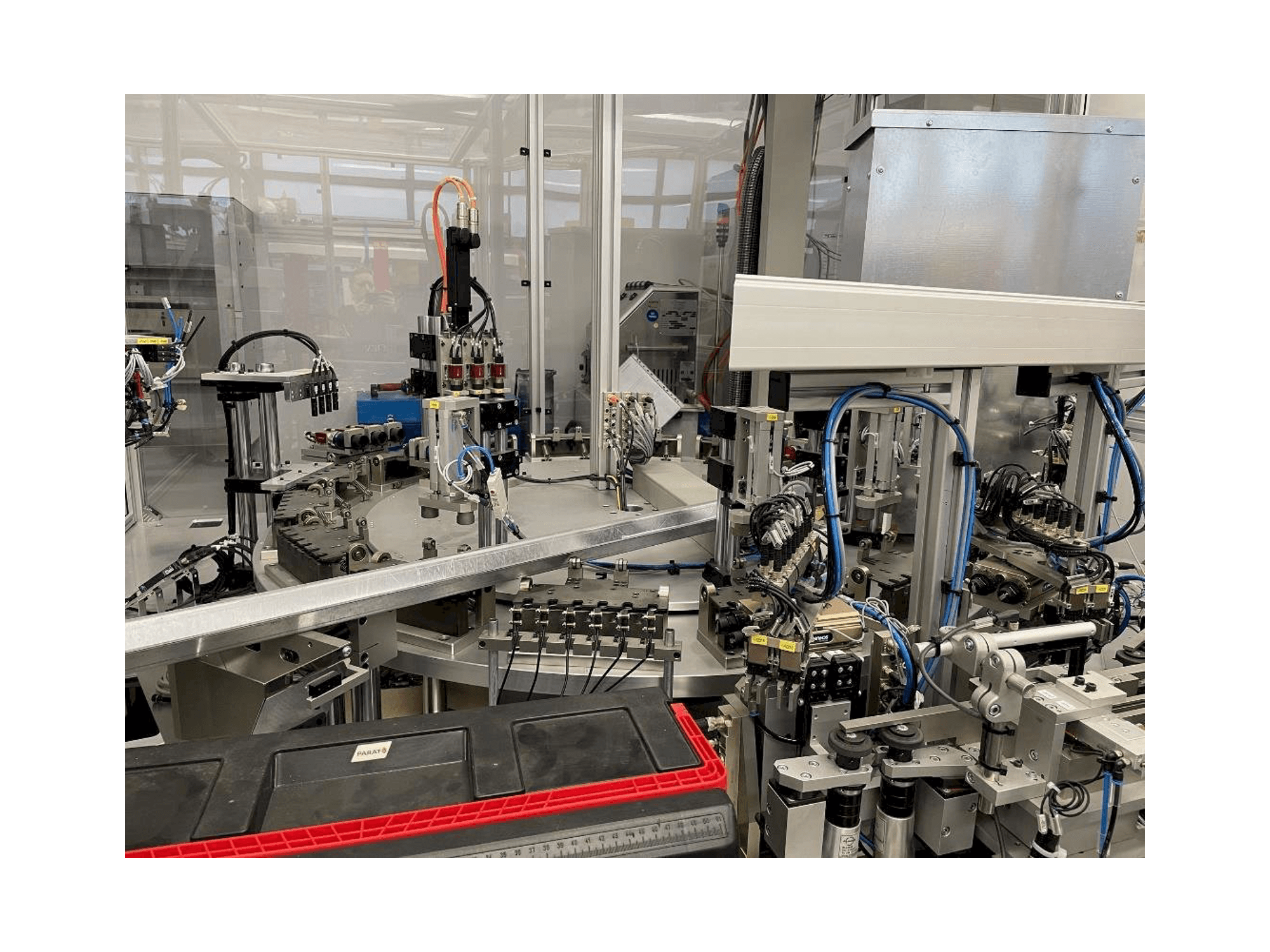 Vista Frontal da TEAM AUTOMATION BERLIN Tattoo Needle Testing System máquina