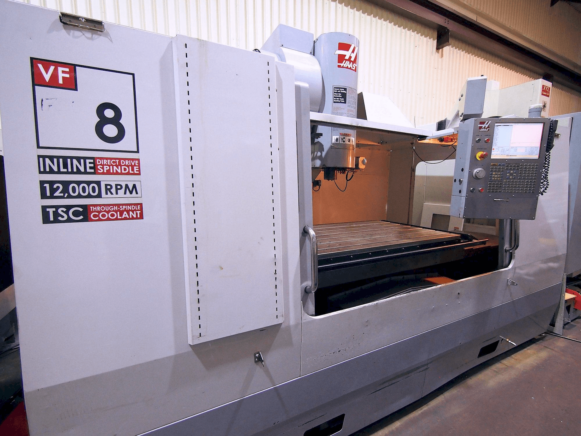 Vista Frontal da HAAS VF-8/40 CE máquina