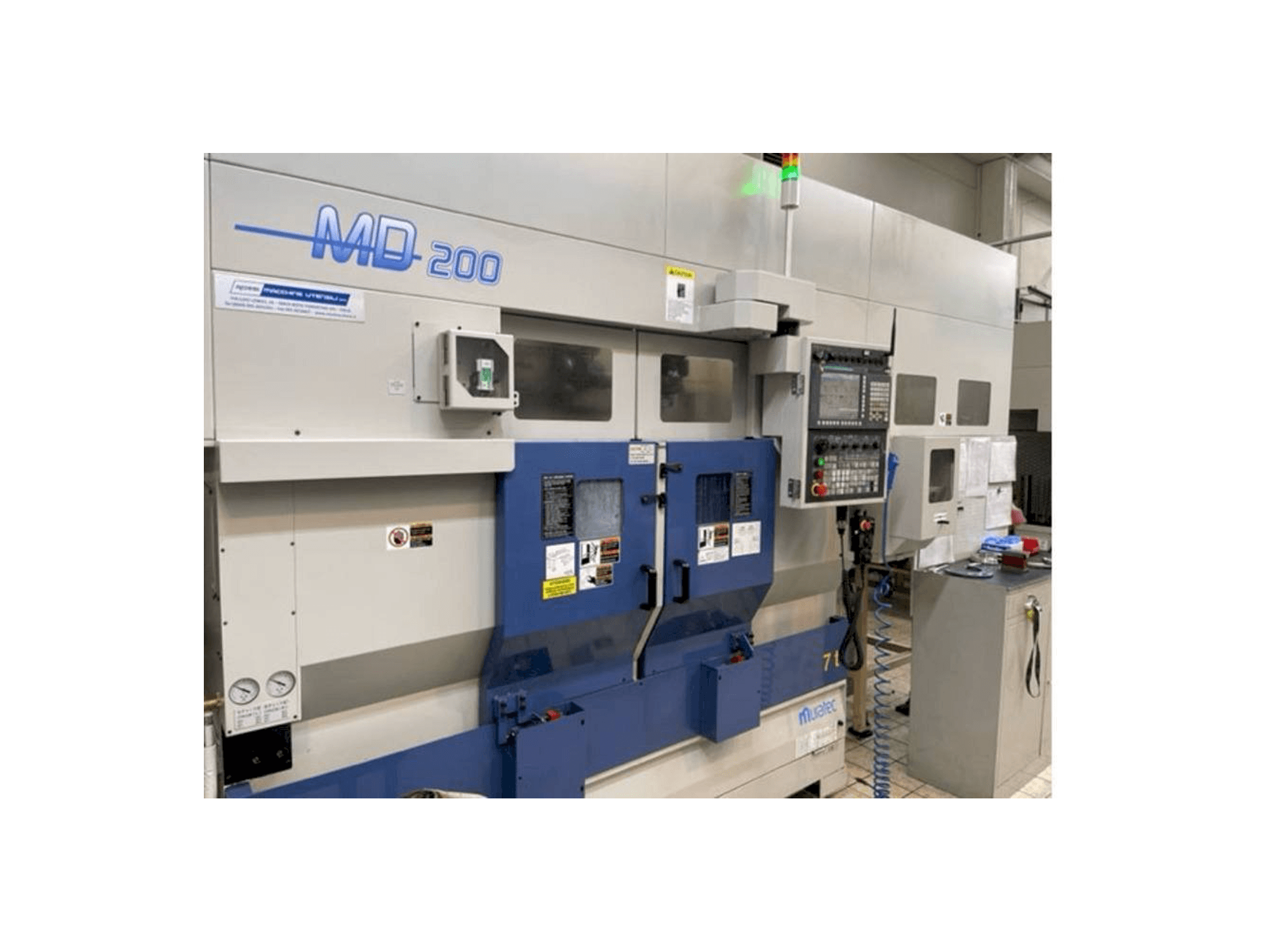 Vista Frontal da Muratec MD 200 máquina