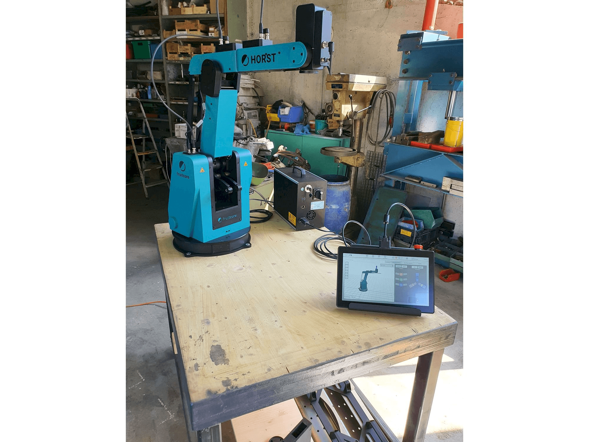 Vista Frontal da Fruitcore Horst 900 máquina